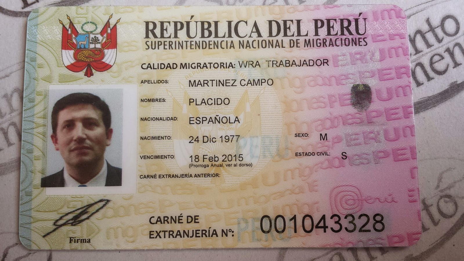 Carnet de Extranjería Peruano